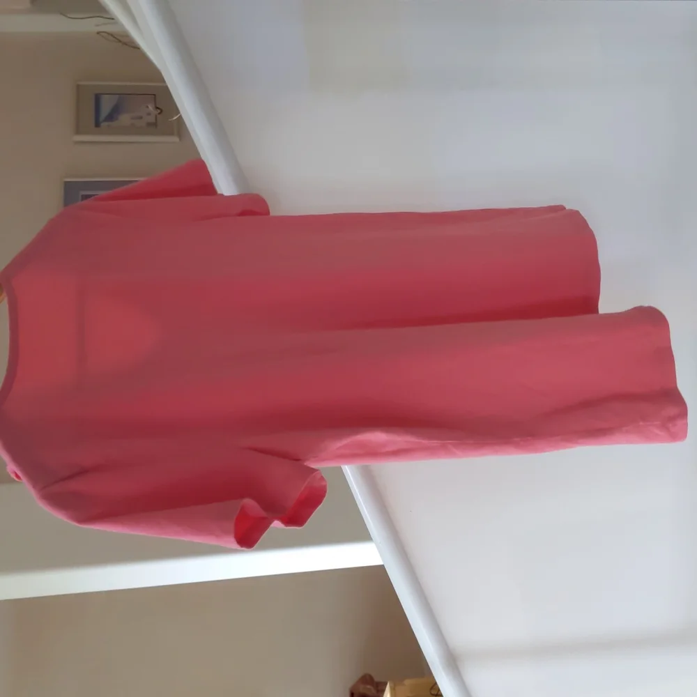 TALBOTS Ruffle Tee - Picture 2 of 5